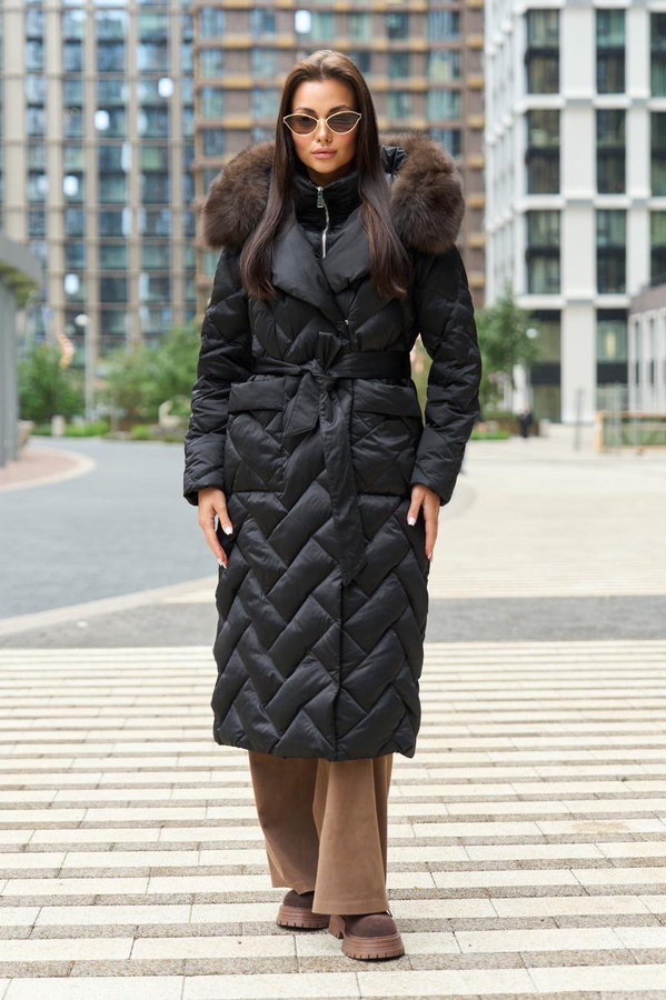 Зимний пуховик Max Mara с накладными карманами черный