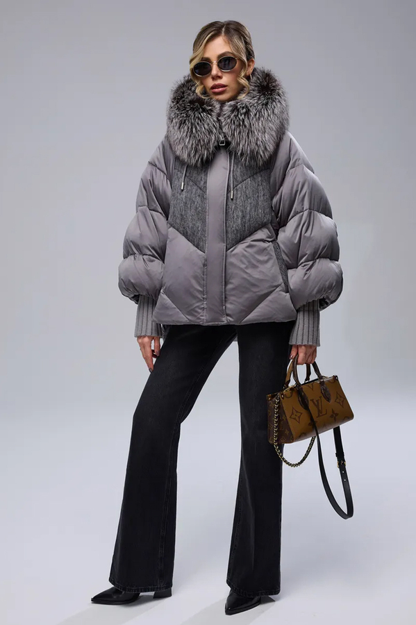 Пуховик пальто с мехом