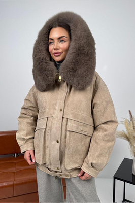 Куртка с мехом на пуху