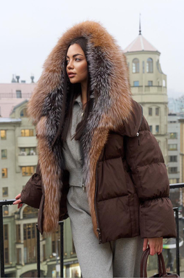 Куртка - пуховик с капюшоном