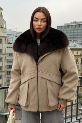 Зимний пуховик с мехом песца внутри