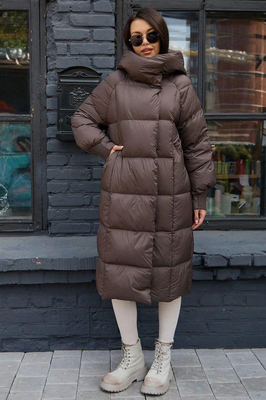 Зимняя куртка оверсайз на пуху с капюшоном